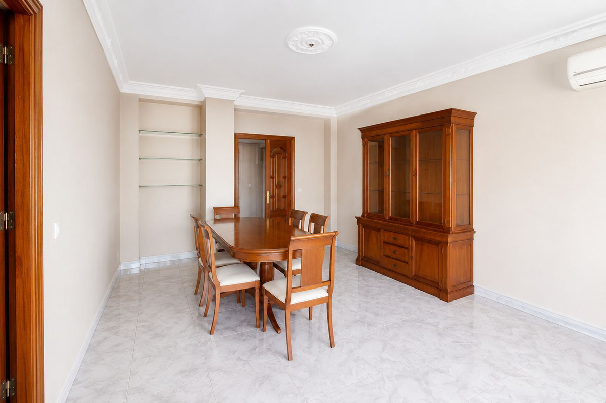 Piso de 3 Dormitorios en venta en Fuengirola