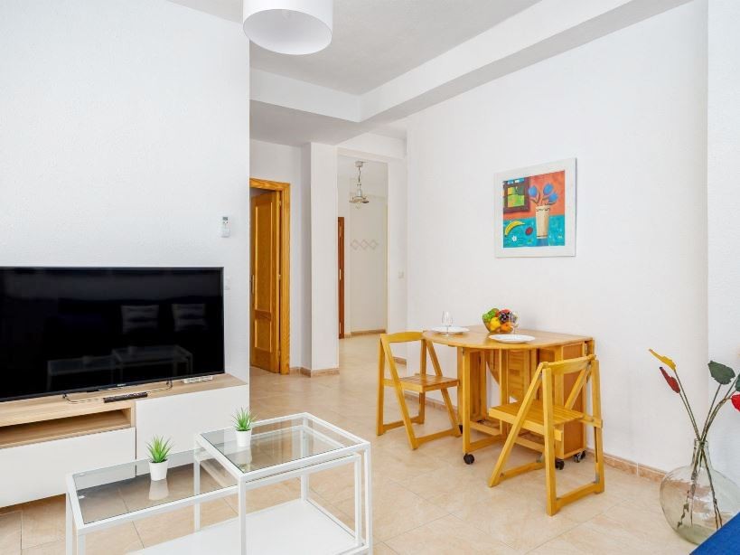 2 Bed - Apartment Holiday Rental in Arroyo de la Miel, Benalmadena