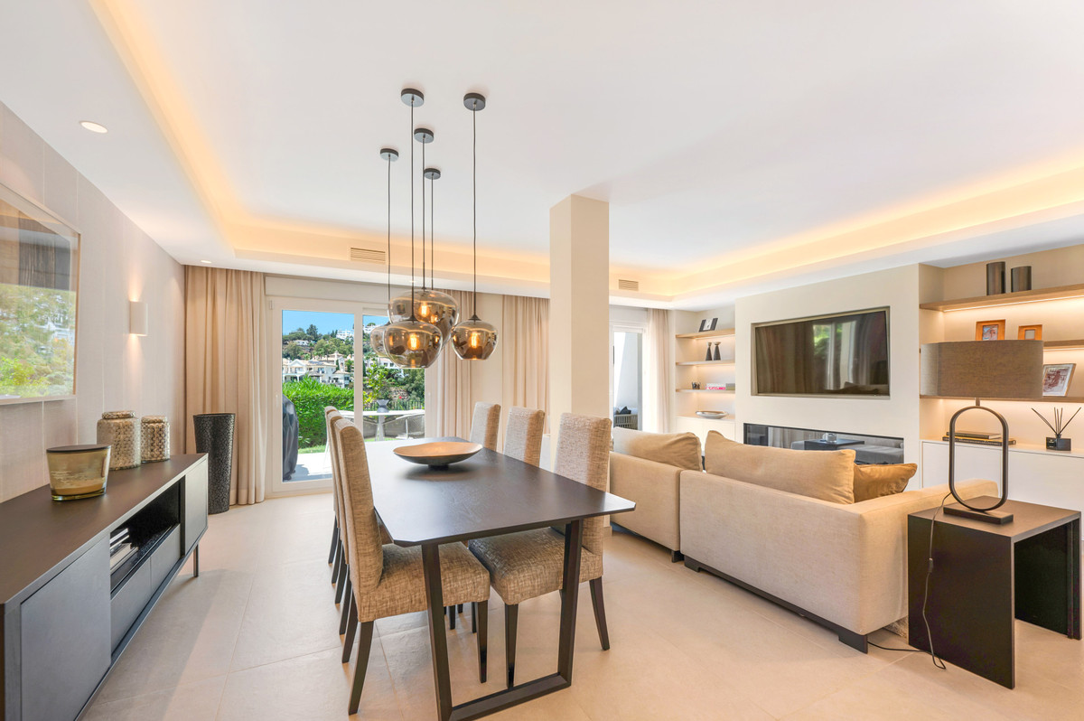 3 Bed - Townhouse for Sale in La Quinta, Benahavis