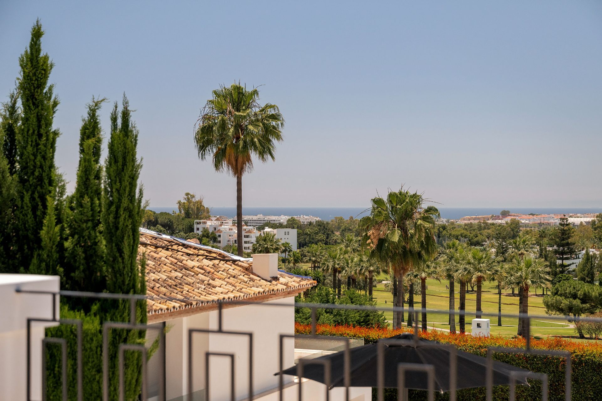 Casa de 5 Dormitorios en venta en Nueva Andalucía, Marbella