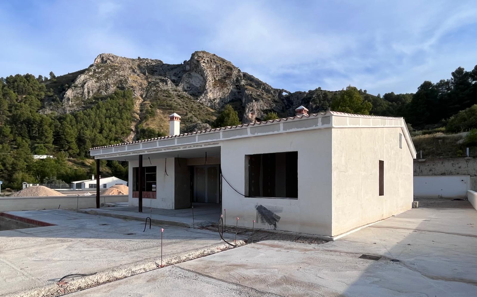 Casa de 3 Dormitorios y 2 Baños en venta en Penàguila