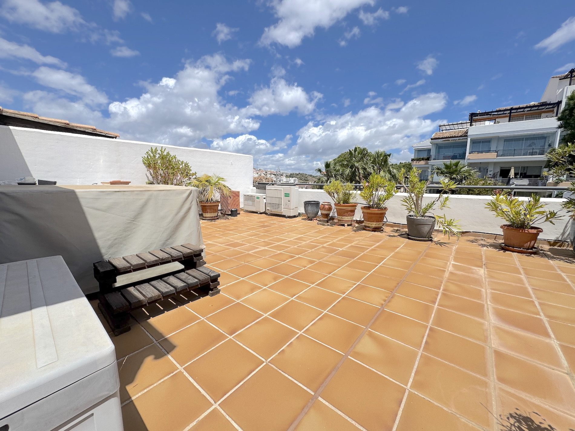 3 спални - Пентхаус за продажба в Miraflores, Mijas