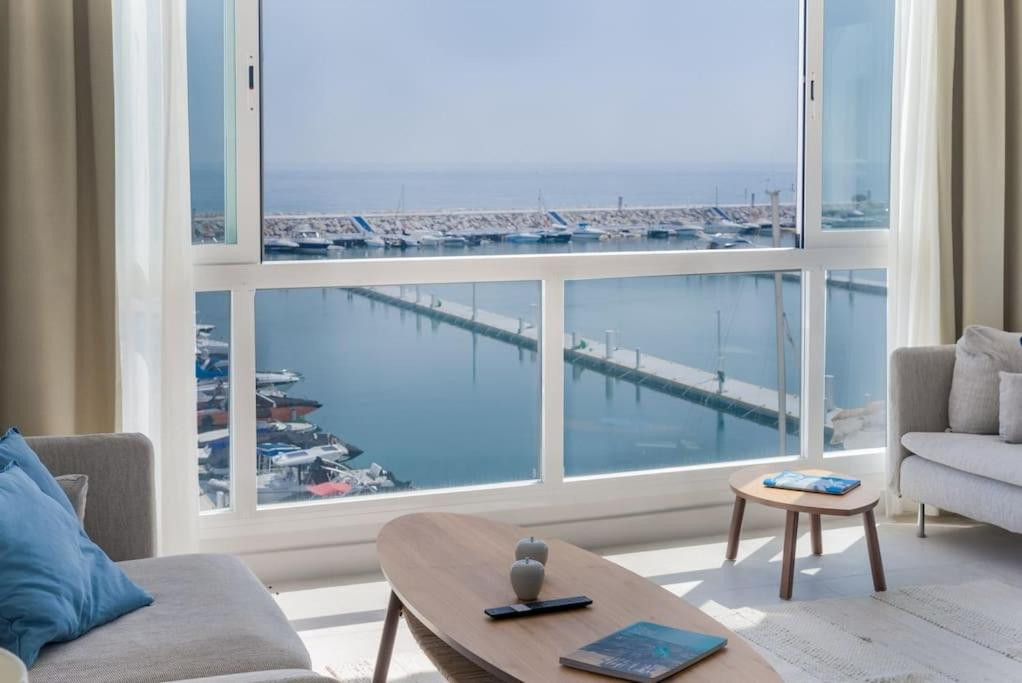 Ático de 2 Dormitorios en venta en Puerto Banús, Marbella