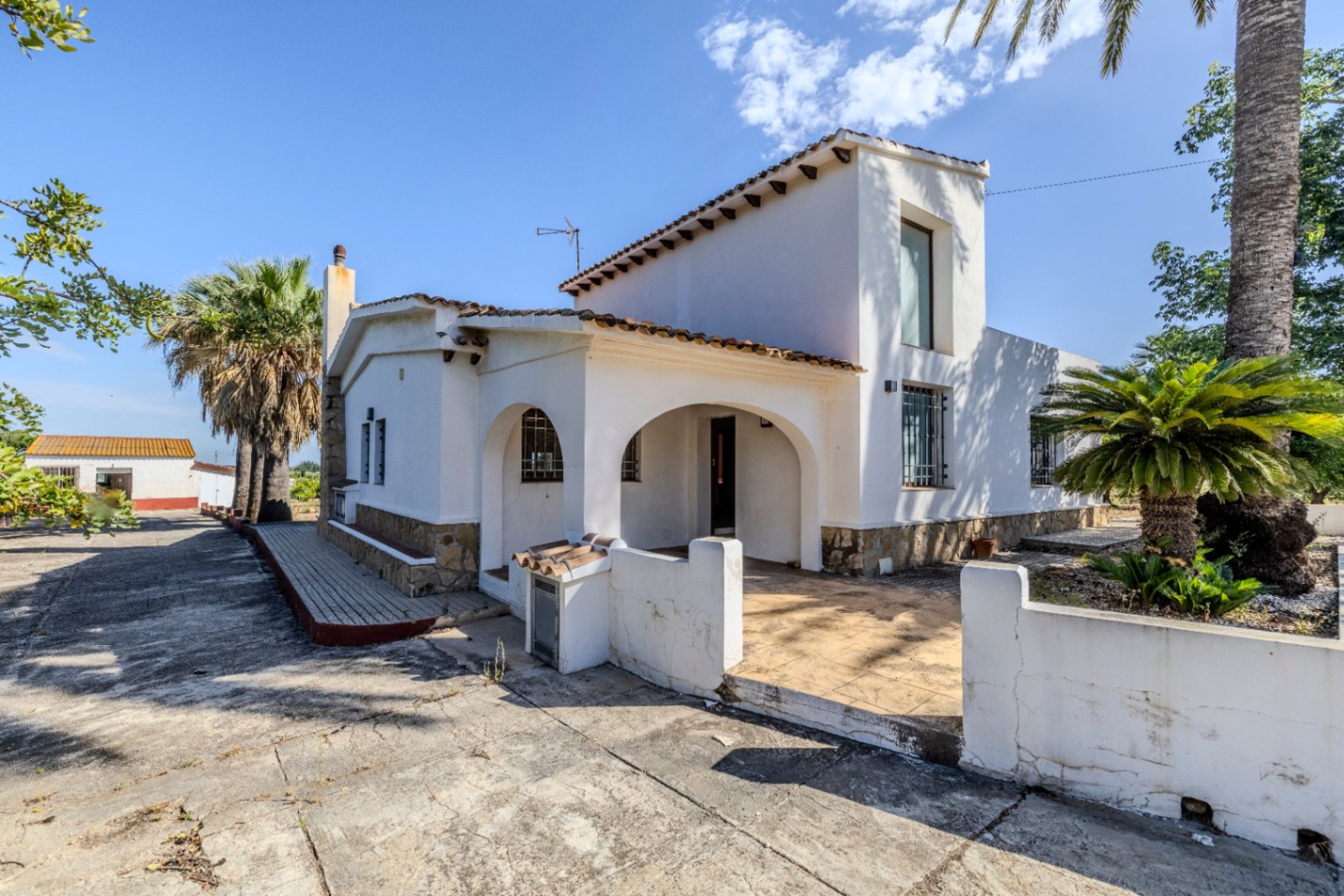 4 Bed - Country House for Sale in Denia