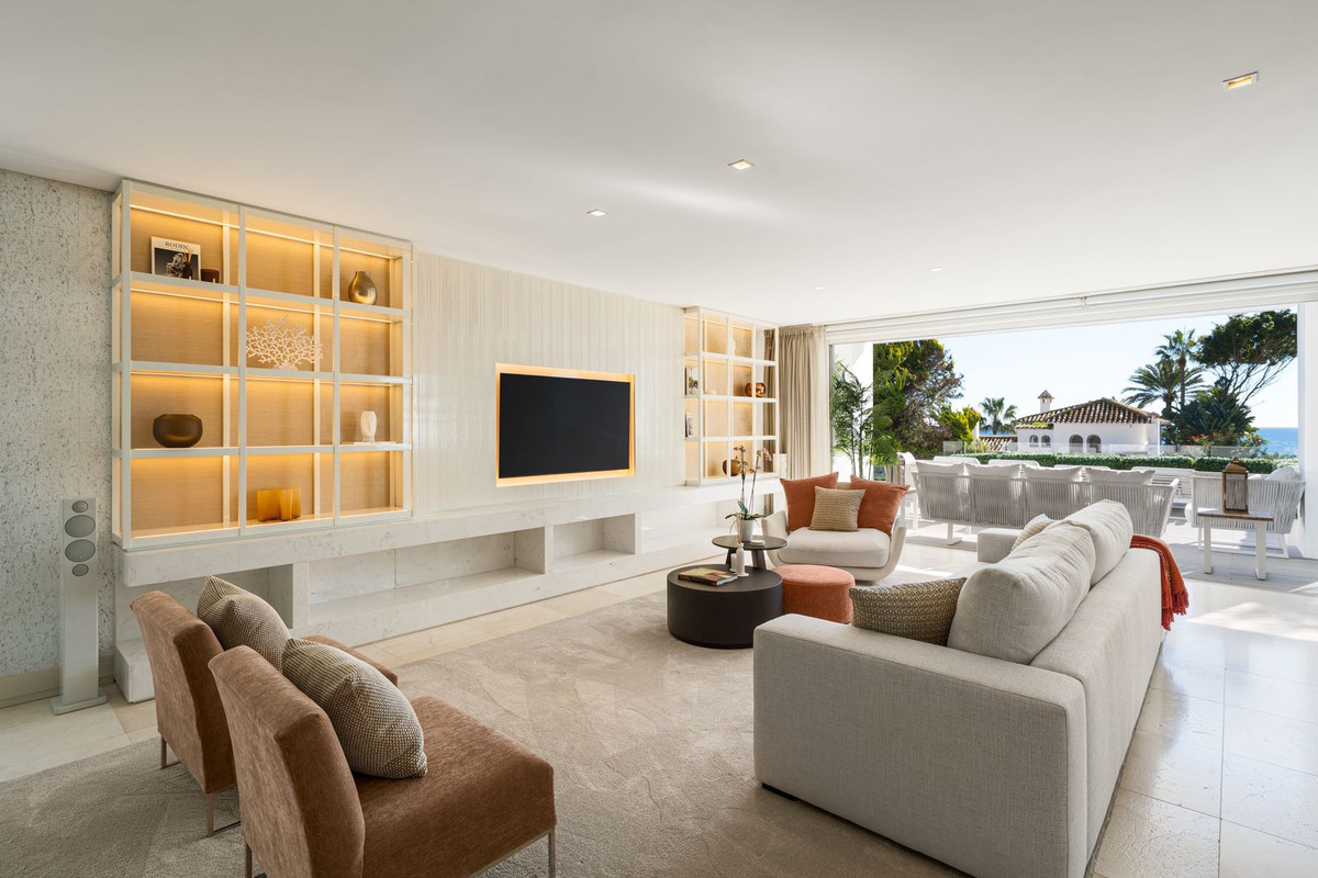4 спални, 4 бани - Вила за продажба в Marbella Golden Mile