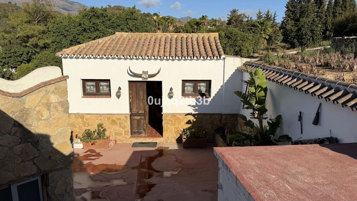 Plot for Sale in Estepona