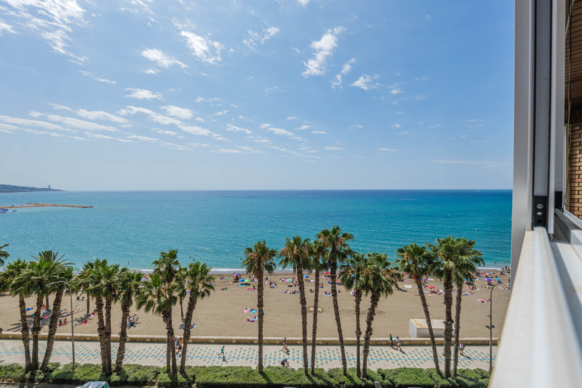 Piso de 5 Dormitorios y 4 Baños en venta en Málaga Este