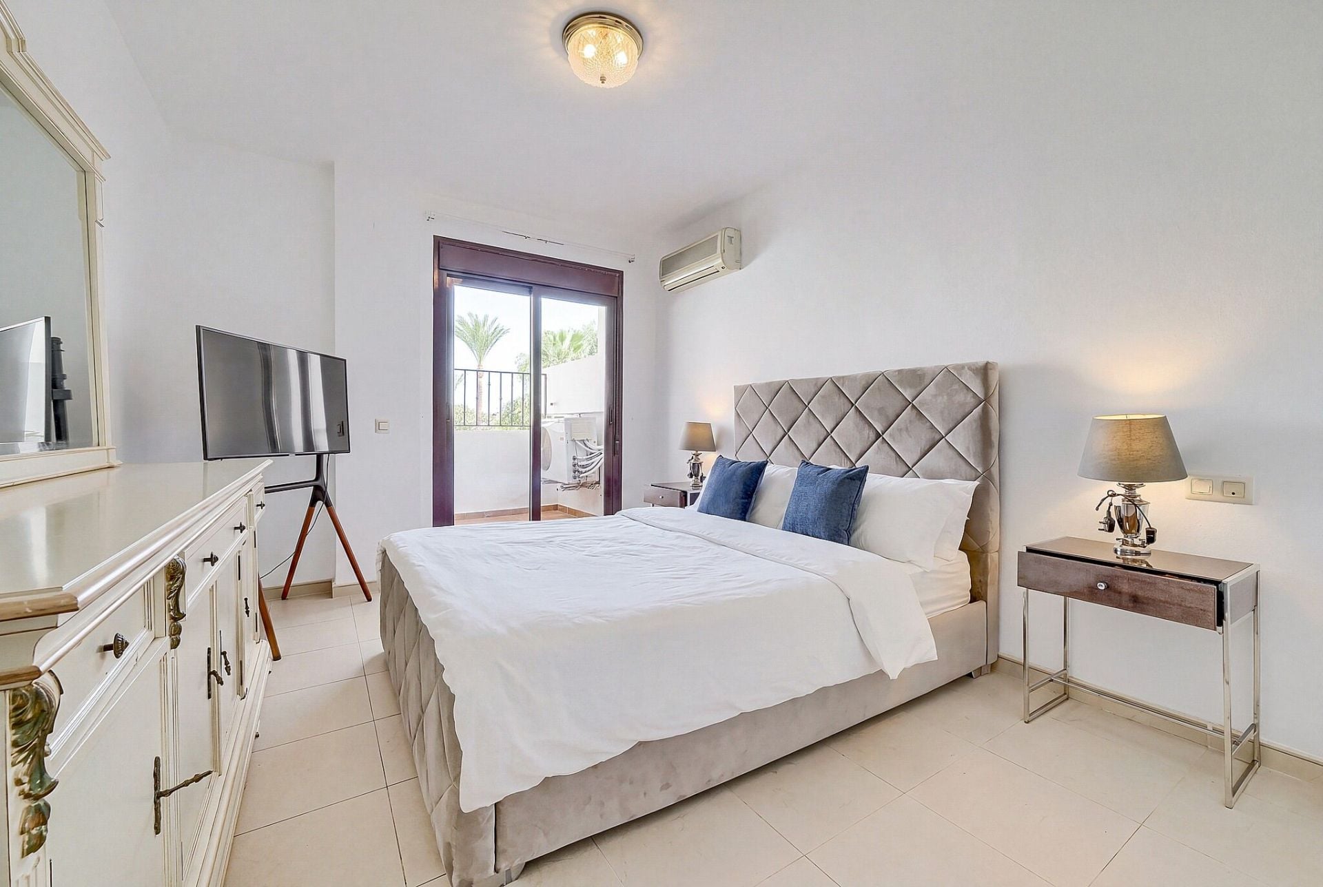 2 кровать 2 ванна Квартира для продажи в Nueva Andalucia, Marbella
