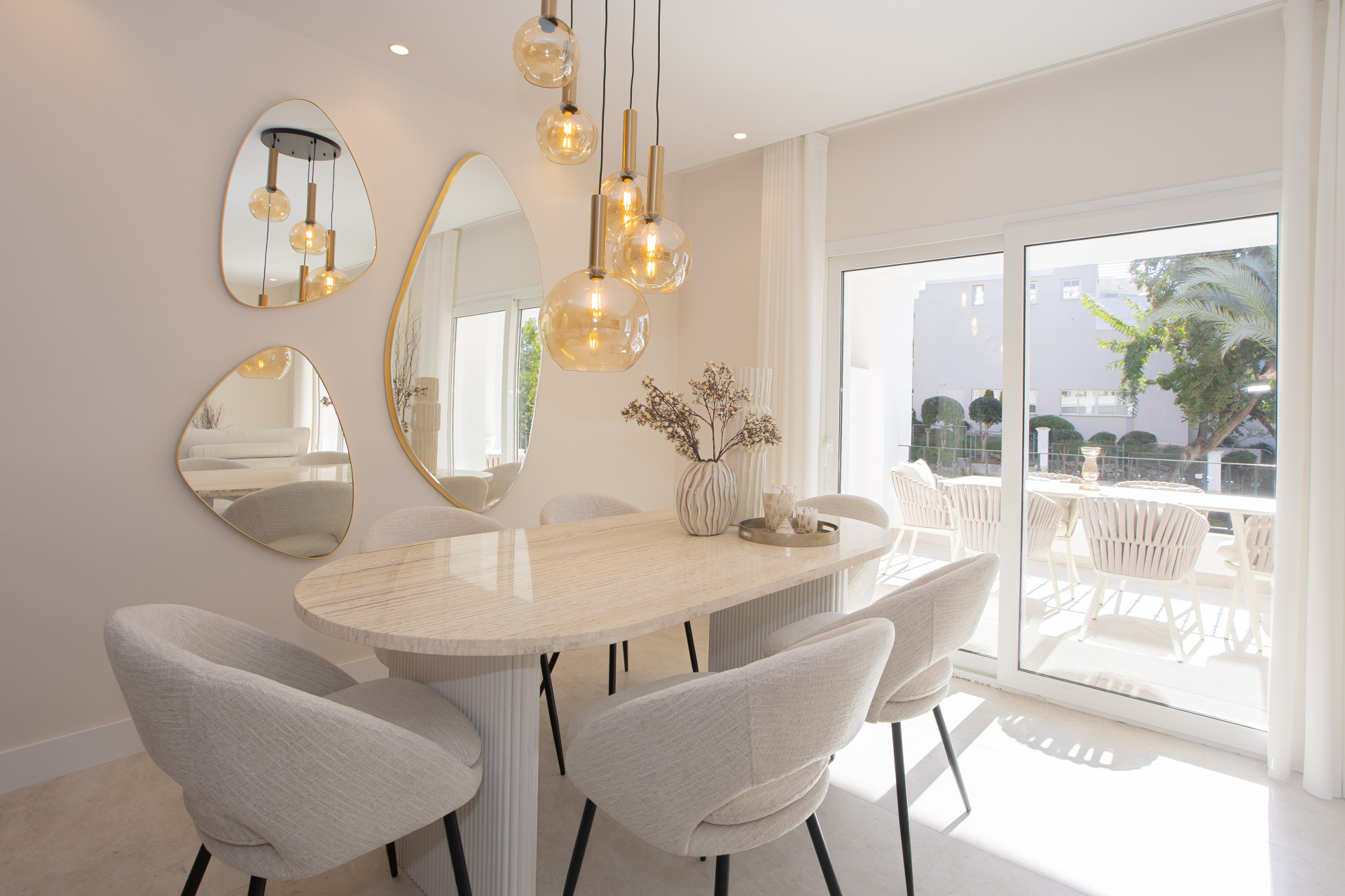 Ático de 4 Dormitorios en venta en Nueva Andalucía, Marbella