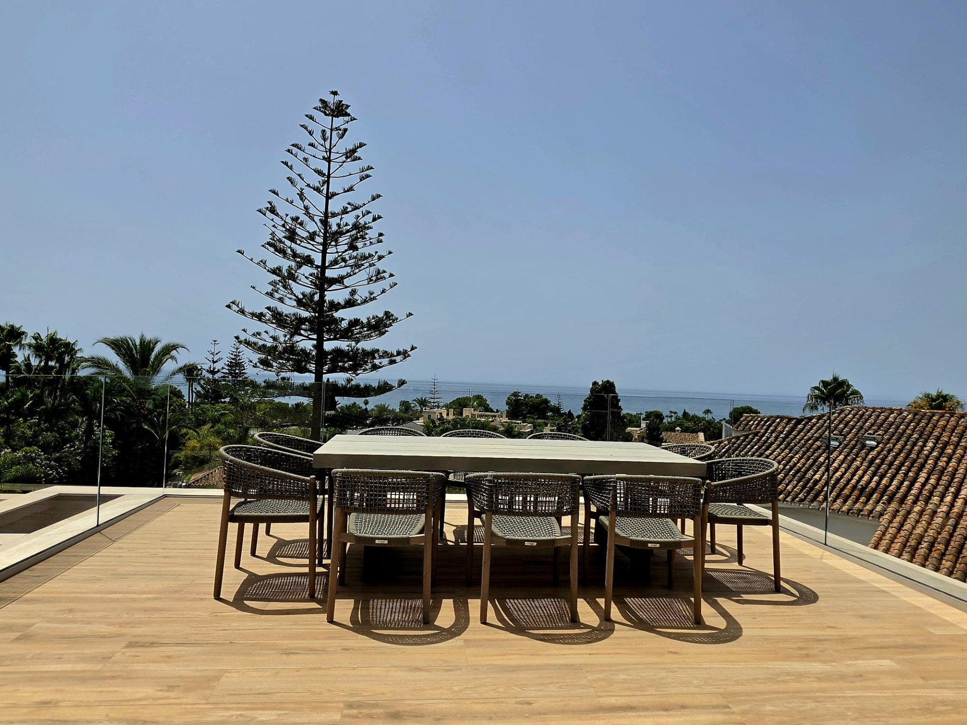 5 спални, 6 бани - Вила за продажба в Los Monteros, Marbella