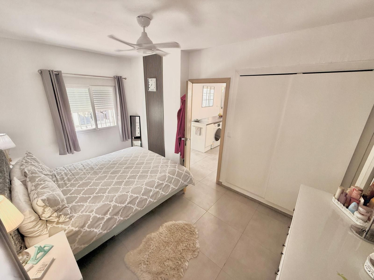 Casa de 3 Dormitorios y 2 Baños en venta en Benalmádena