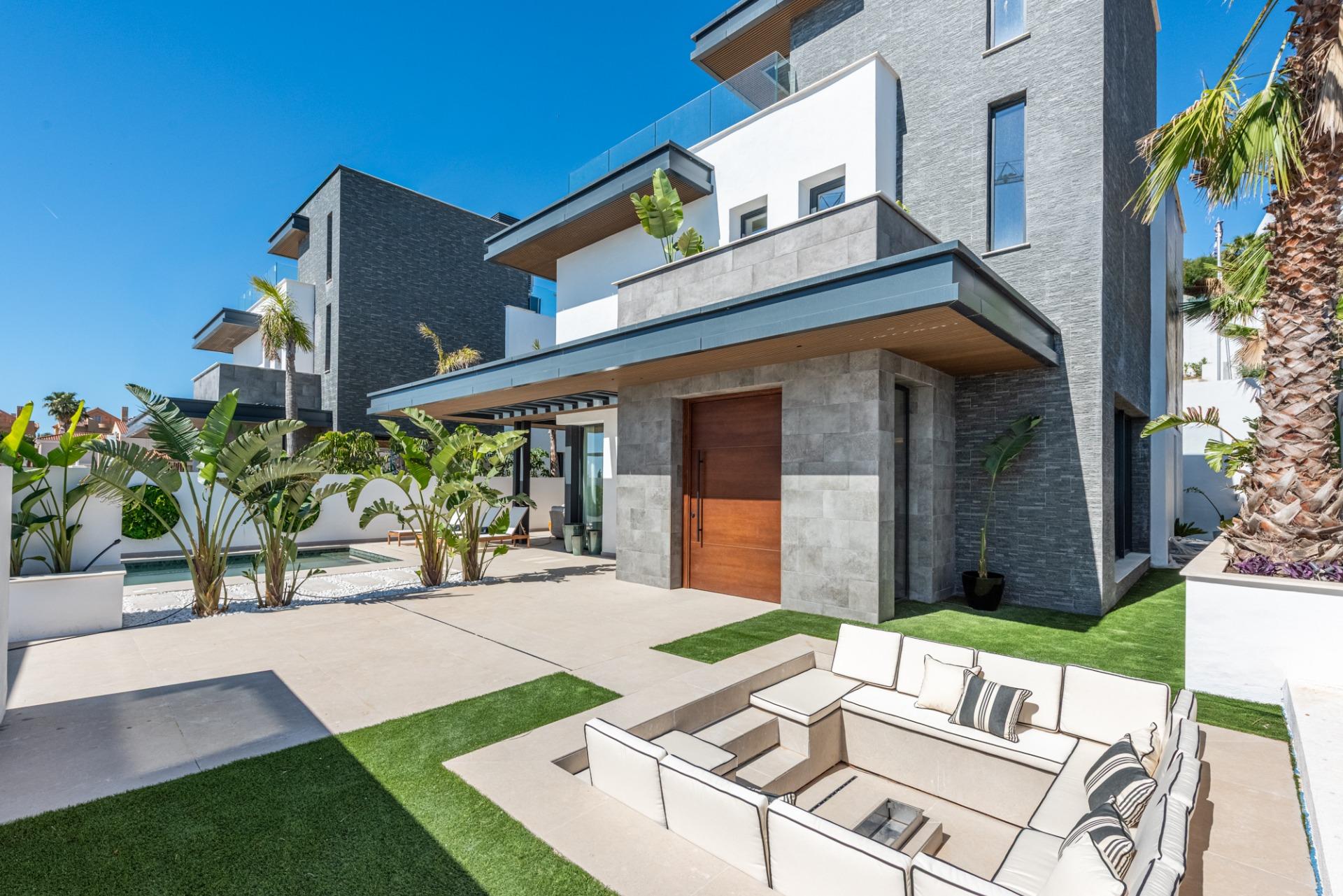 Casa de 3 Dormitorios en venta en Riviera del Sol, Mijas