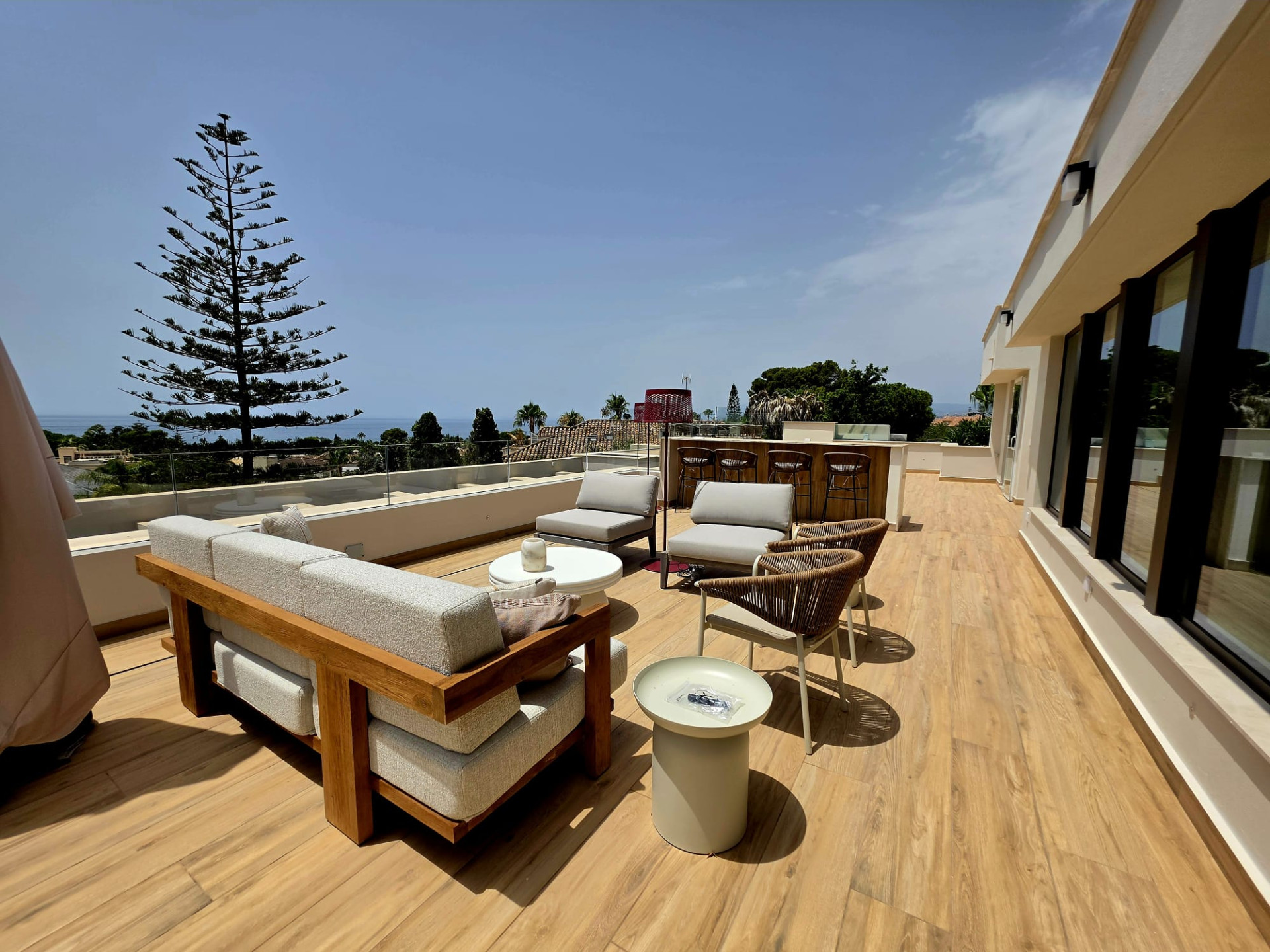 5 спални, 6 бани - Вила за продажба в Los Monteros, Marbella