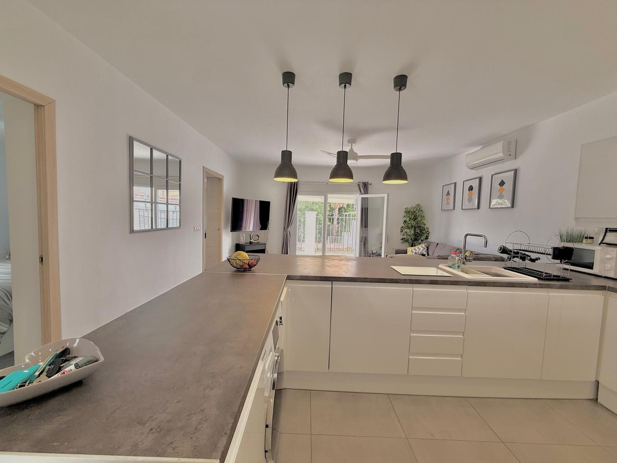 Casa de 3 Dormitorios y 2 Baños en venta en Benalmádena