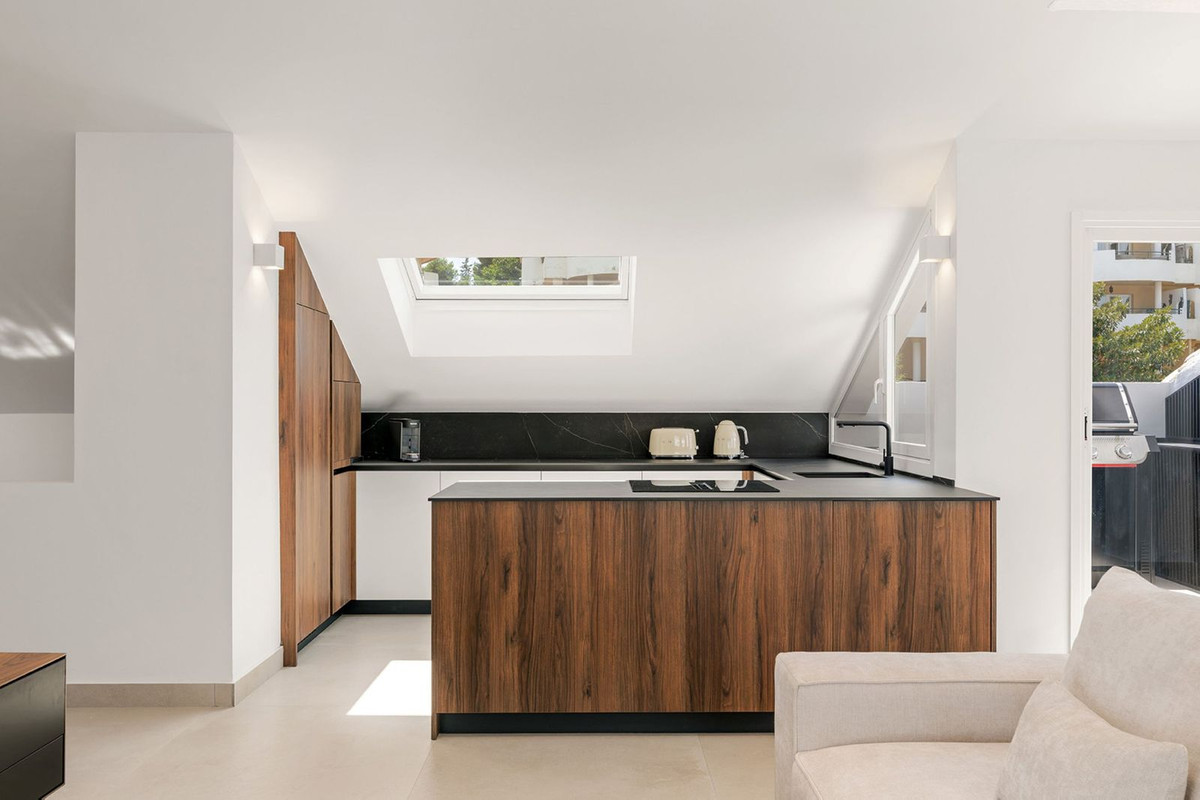 Ático de 3 Dormitorios en venta en Nueva Andalucía, Marbella