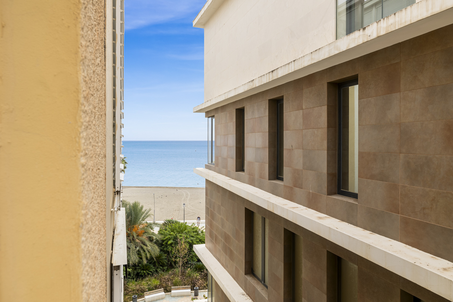 2 спални, 1 баня - Пентхаус за продажба в La Alqueria, Estepona