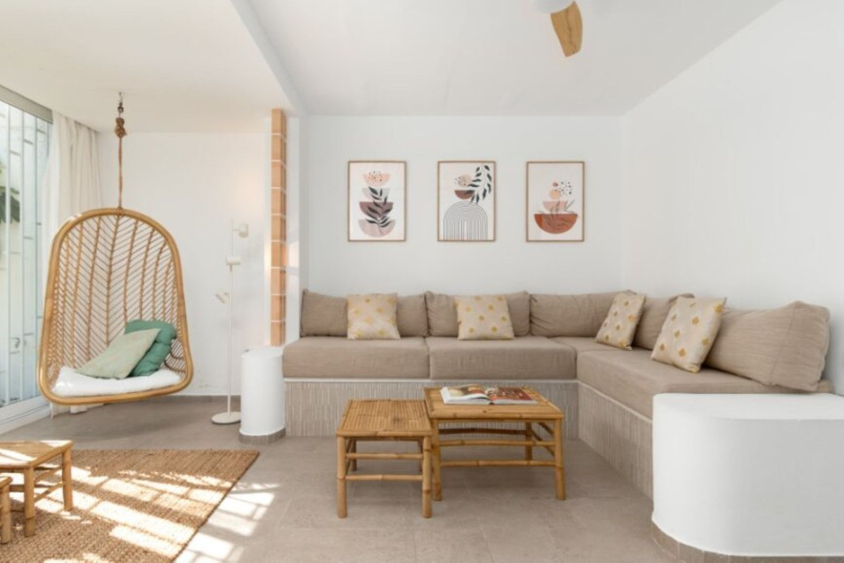 2 спални, 2 бани - Редова къща за продажба в Calahonda, Mijas