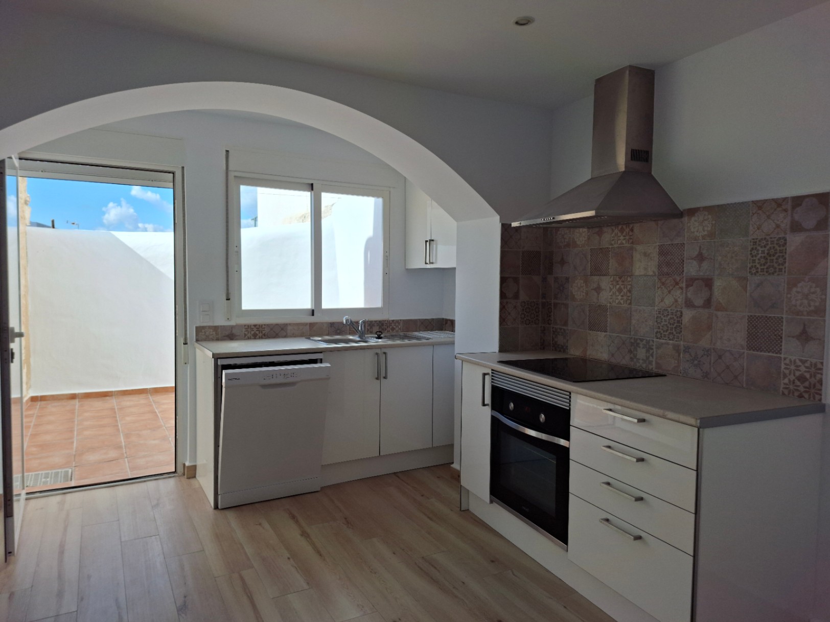 Casa Adosada de 3 Dormitorios y 1 Baño en venta en Benitachell