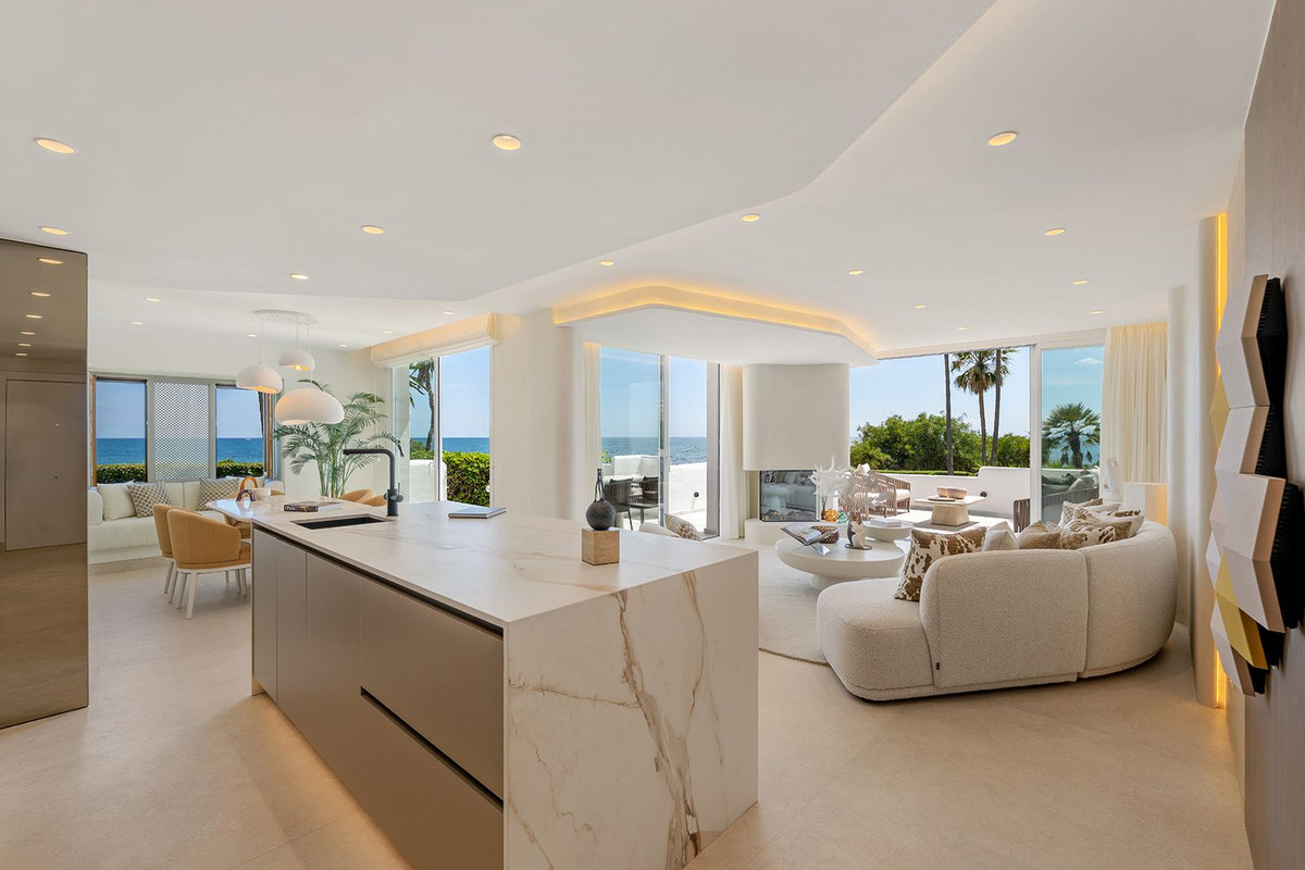 3 спални - Апартамент за продажба в Estepona