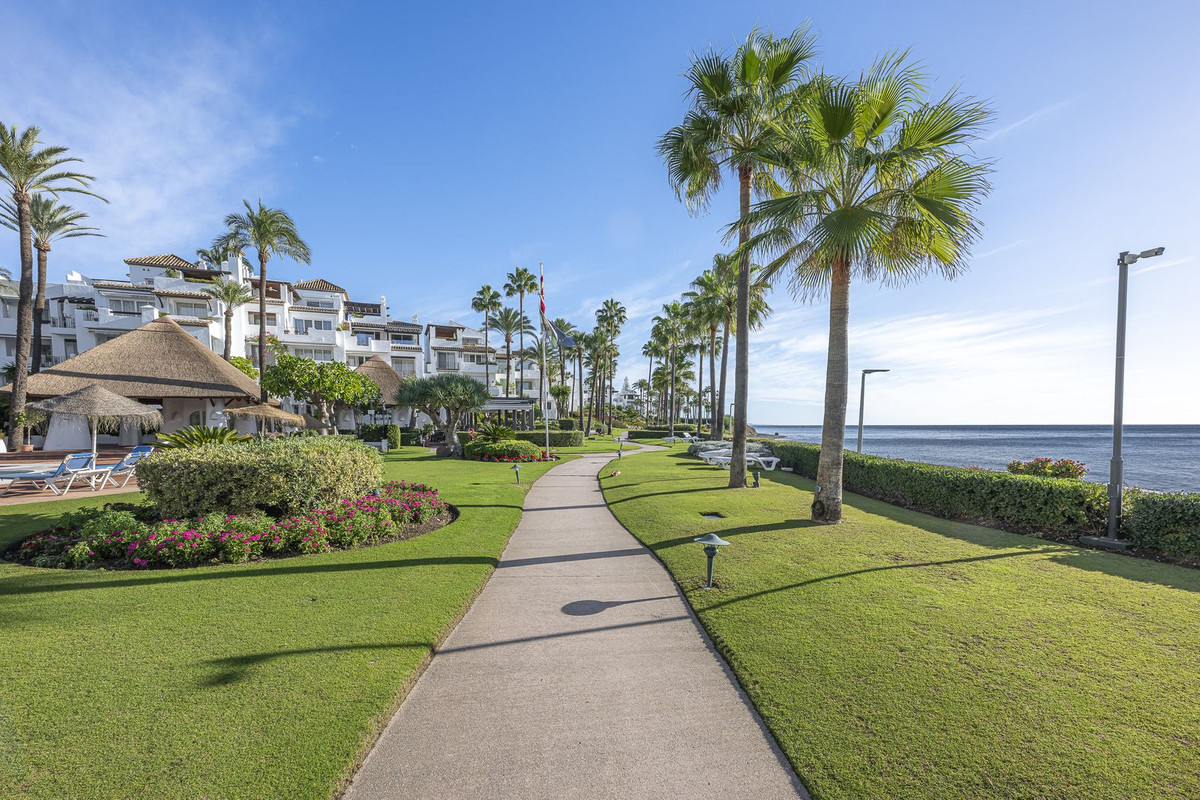 3 спални - Апартамент за продажба в Estepona