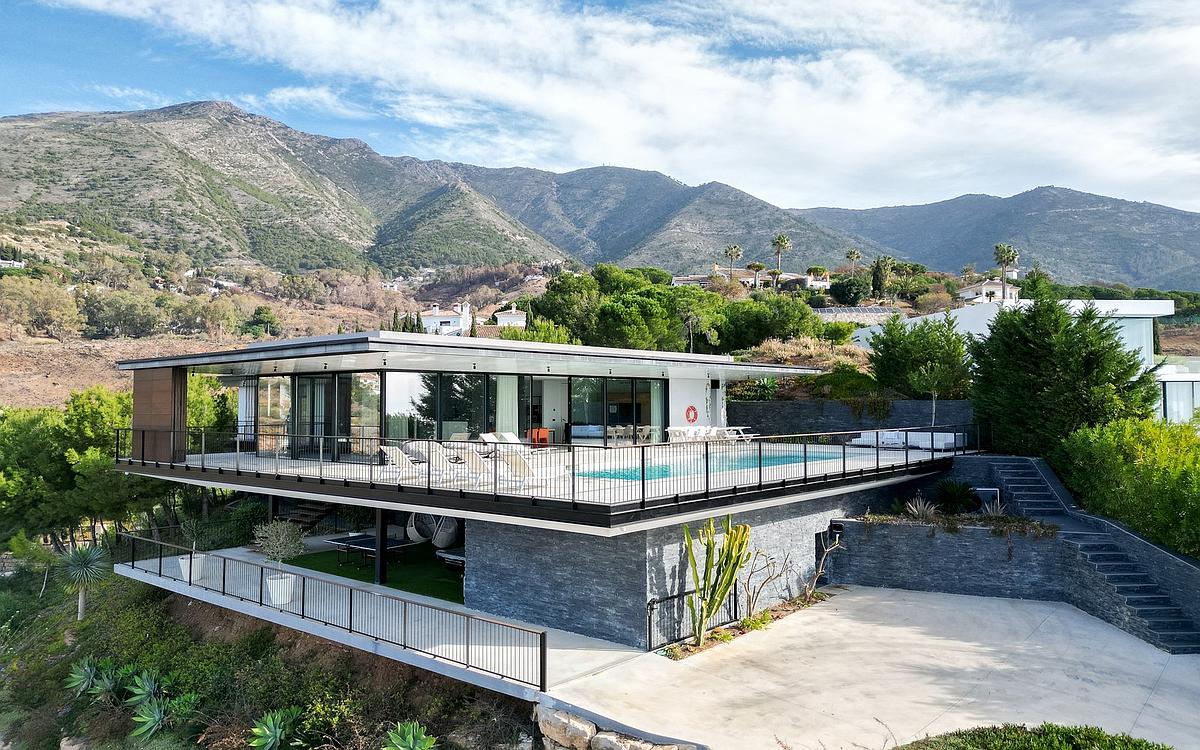 Casa de 4 Dormitorios en venta en Campo Mijas