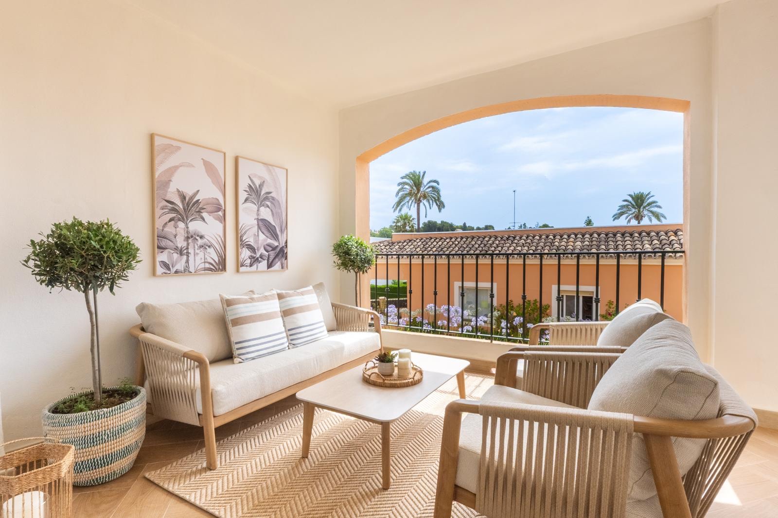 Piso de 3 Dormitorios en venta en Nueva Andalucía, Marbella