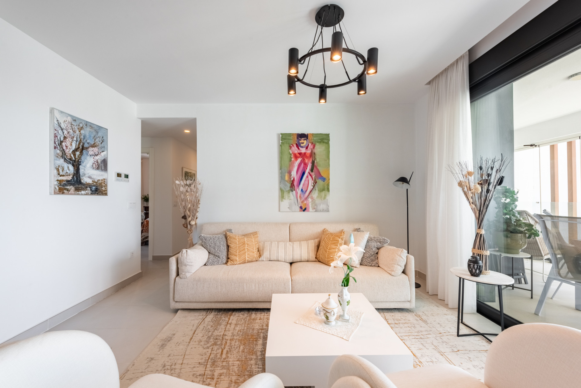 Piso de 3 Dormitorios y 2 Baños en venta en Estepona
