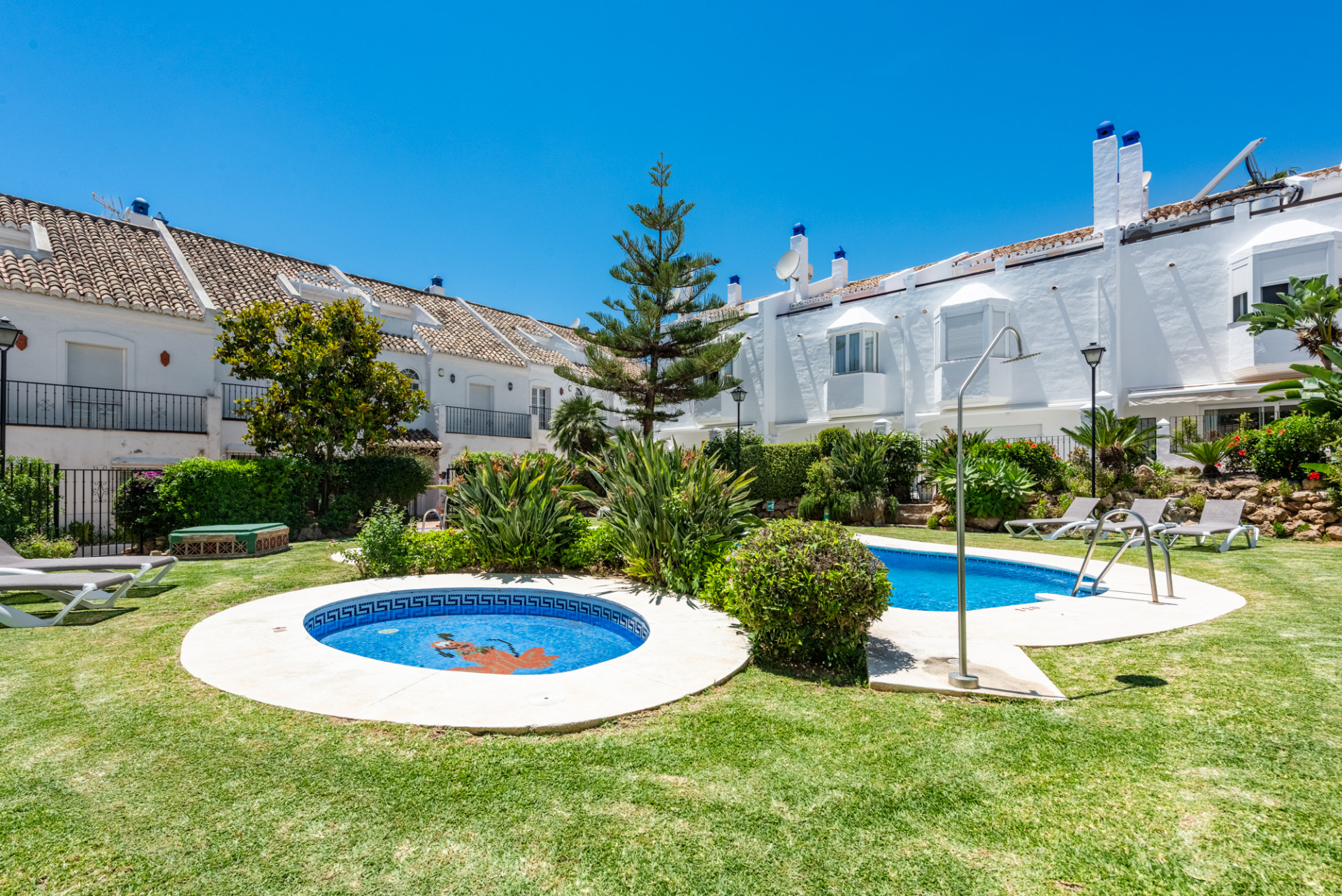 3 Bed, 3 Bath - Townhouse for Sale in Marbella Golden Mile