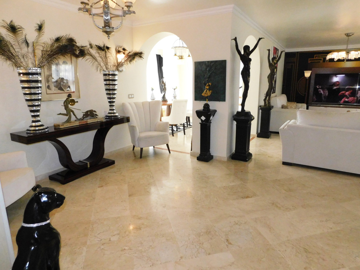 Ático de 3 Dormitorios en venta en Guadalmina Alta, San Pedro de Alcántara