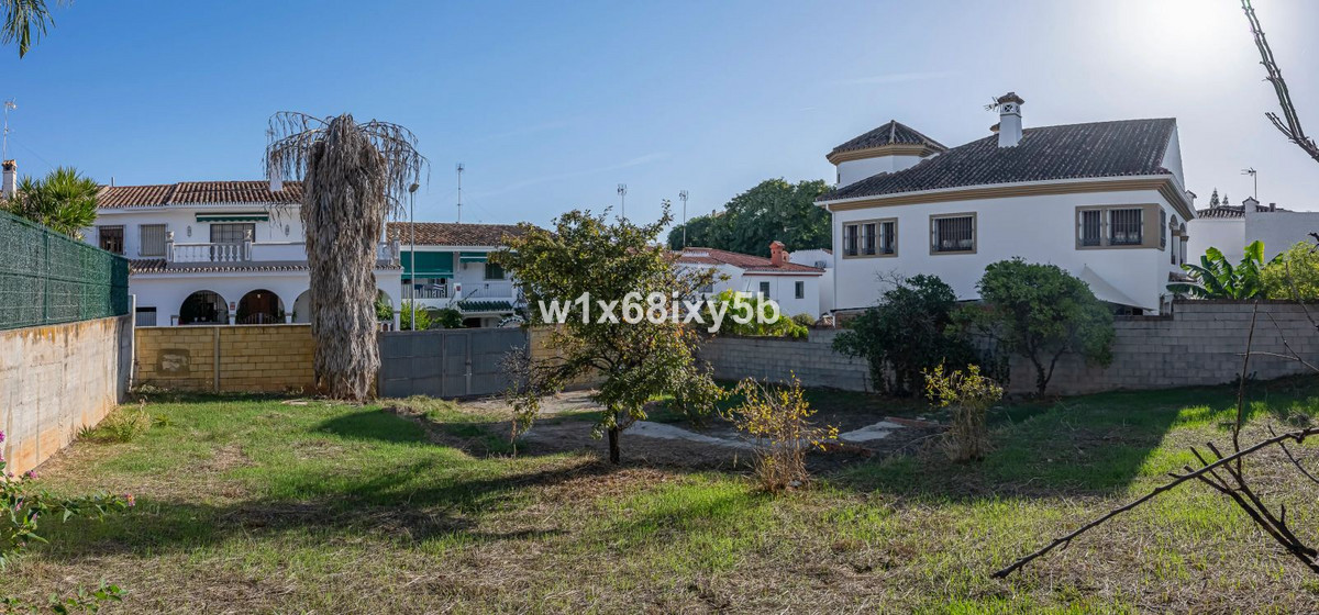 Terreno en venta en San Pedro de Alcántara