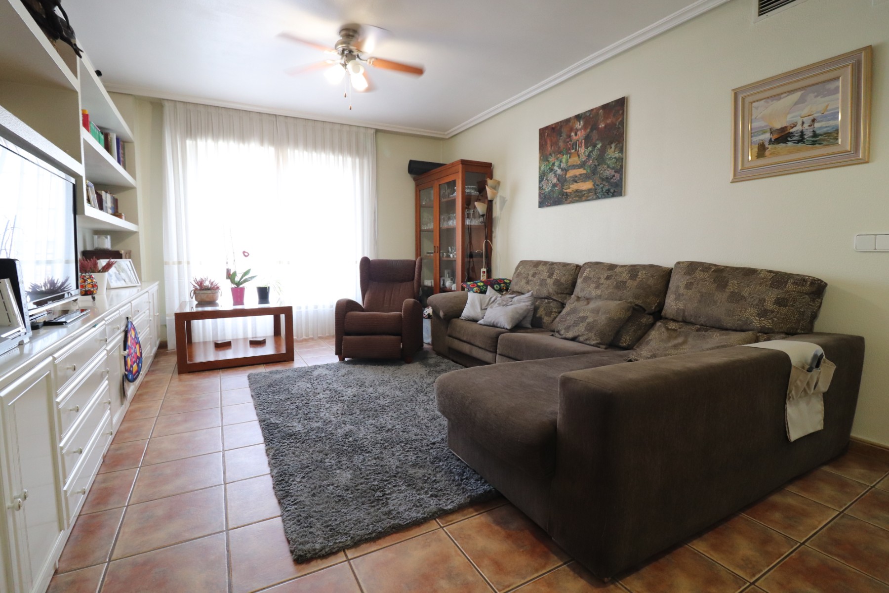 Piso de 3 Dormitorios y 2 Baños en venta en Dolores