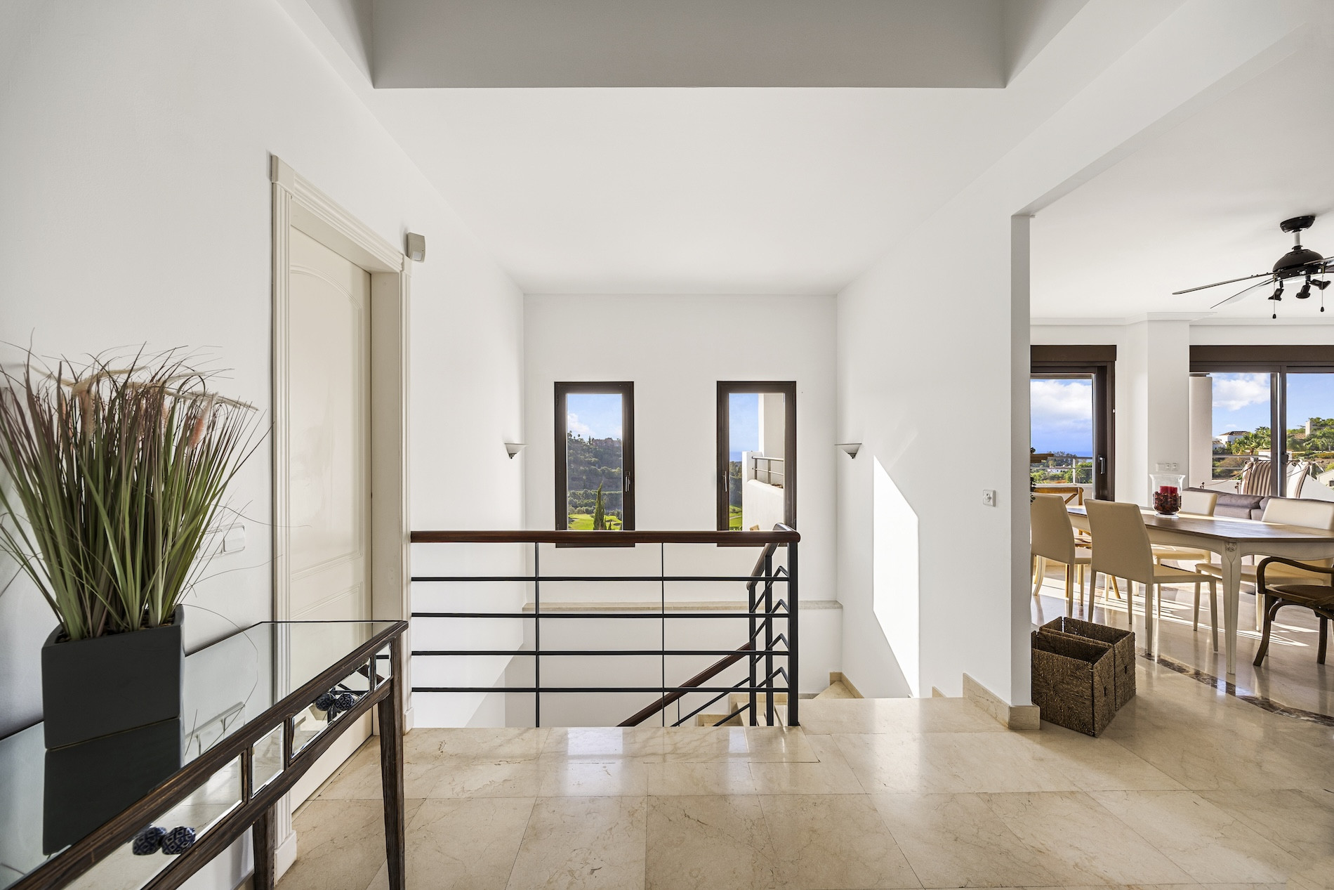 6 кровать Вилла для продажи в Los Arqueros, Benahavis