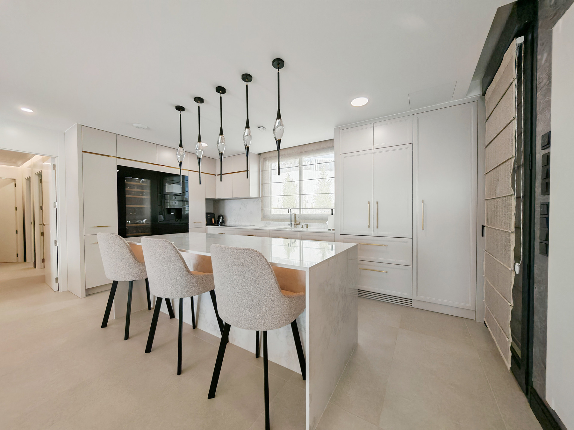 Ático de 3 Dormitorios y 3 Baños en venta en Marbella