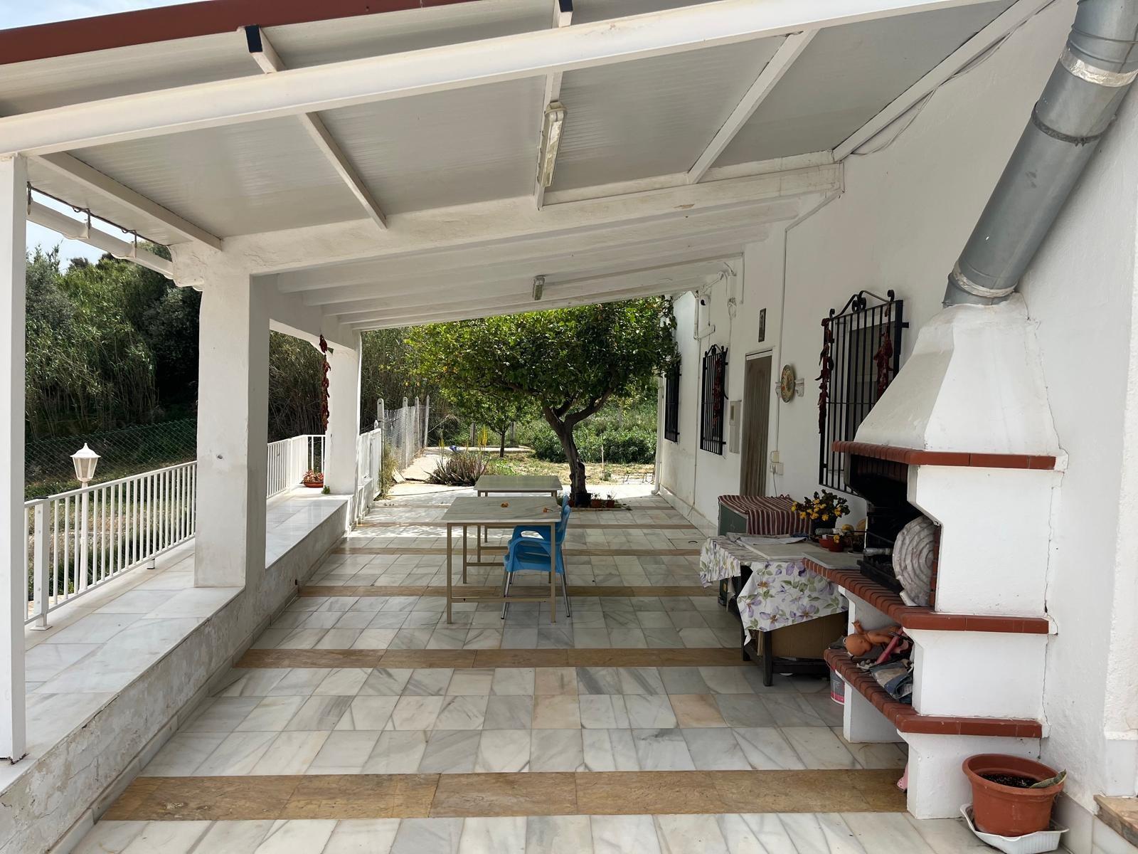Finca de 4 Dormitorios en venta en Fines