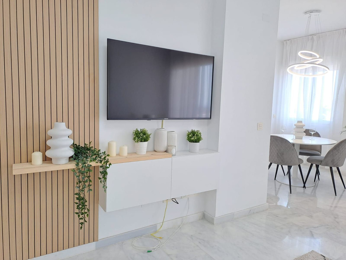2 Bed, 2 Bath - Apartment for Sale in Estepona
