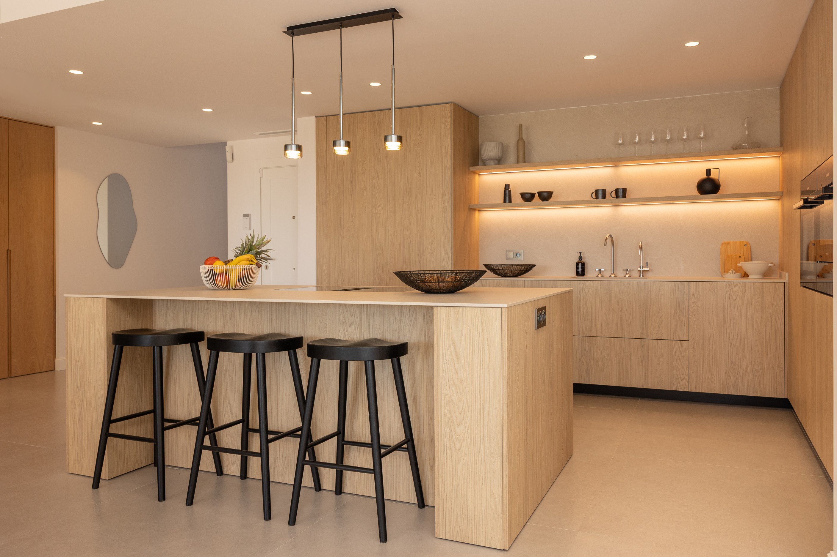 Piso de 3 Dormitorios en venta en Nueva Andalucía, Marbella