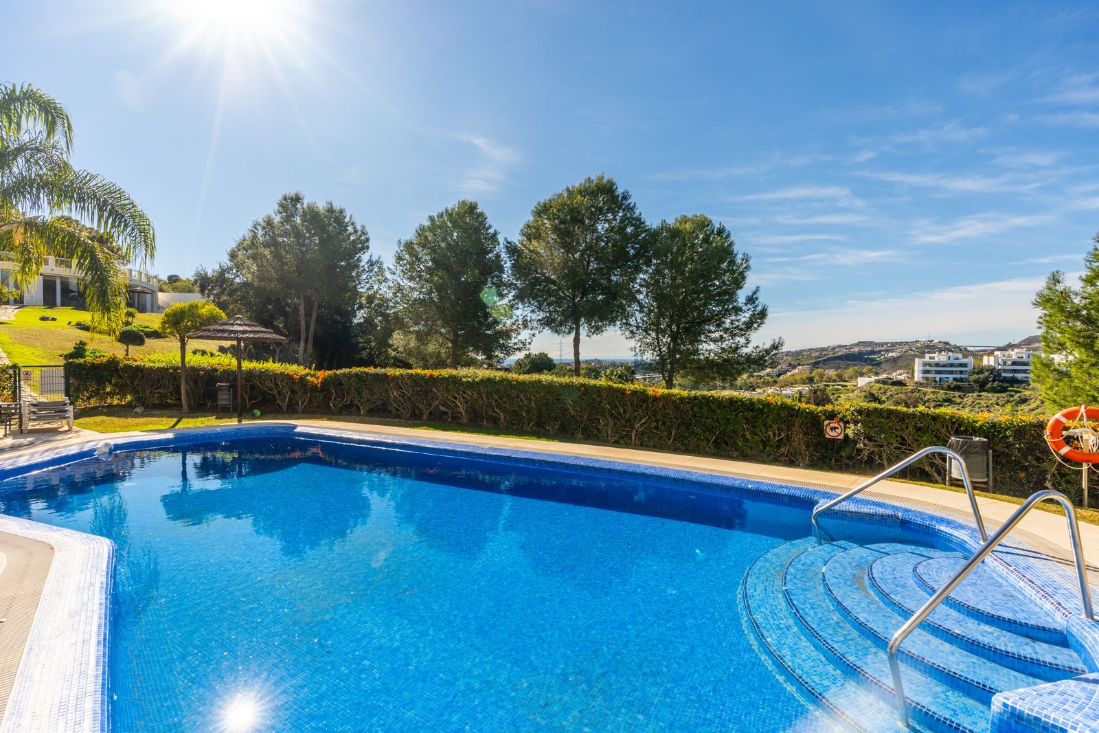 4 Bed, 2 Bath - Apartment for Sale in Los Almendros, Benahavis