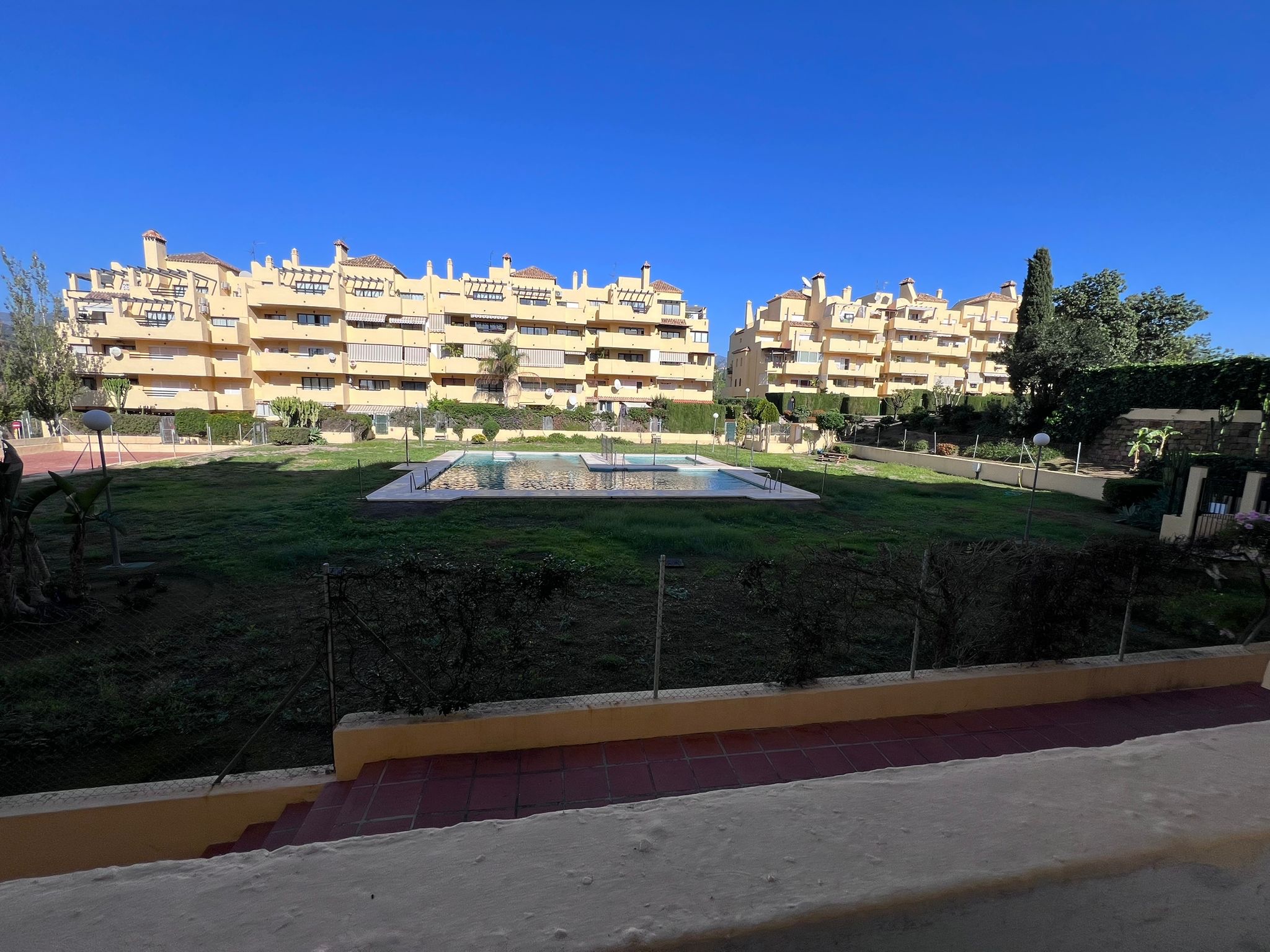 Piso de 3 Dormitorios y 2 Baños en venta en Nueva Milla de Oro, Estepona