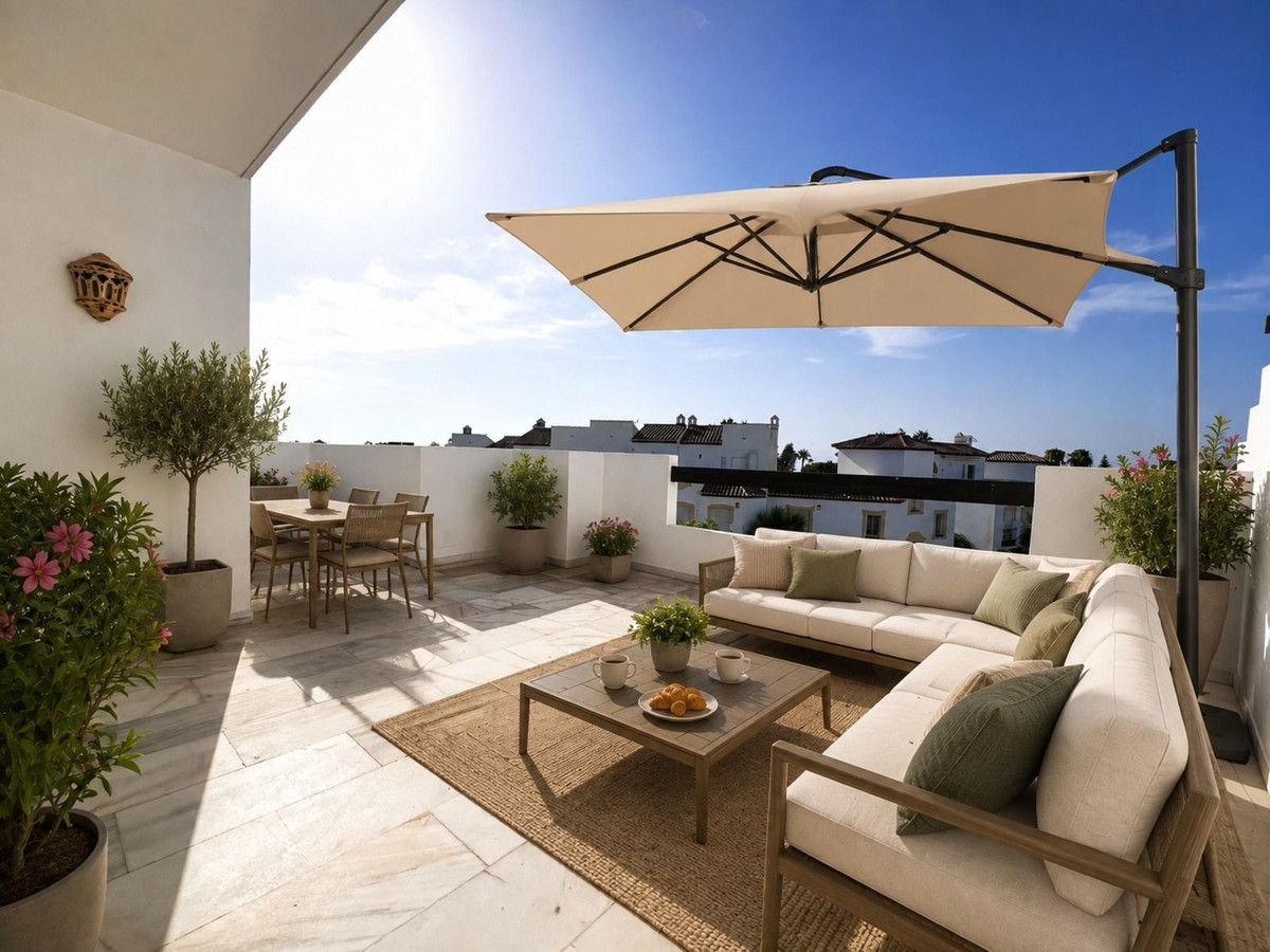 2 Bed - Apartment for Sale in Estepona