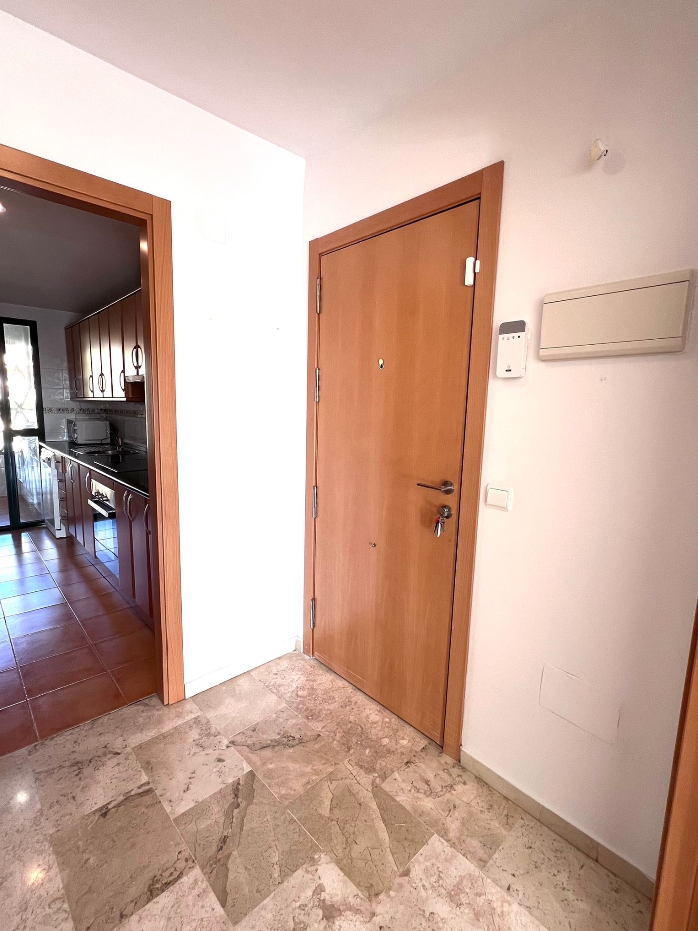 Piso de 3 Dormitorios y 2 Baños en venta en Nueva Milla de Oro, Estepona
