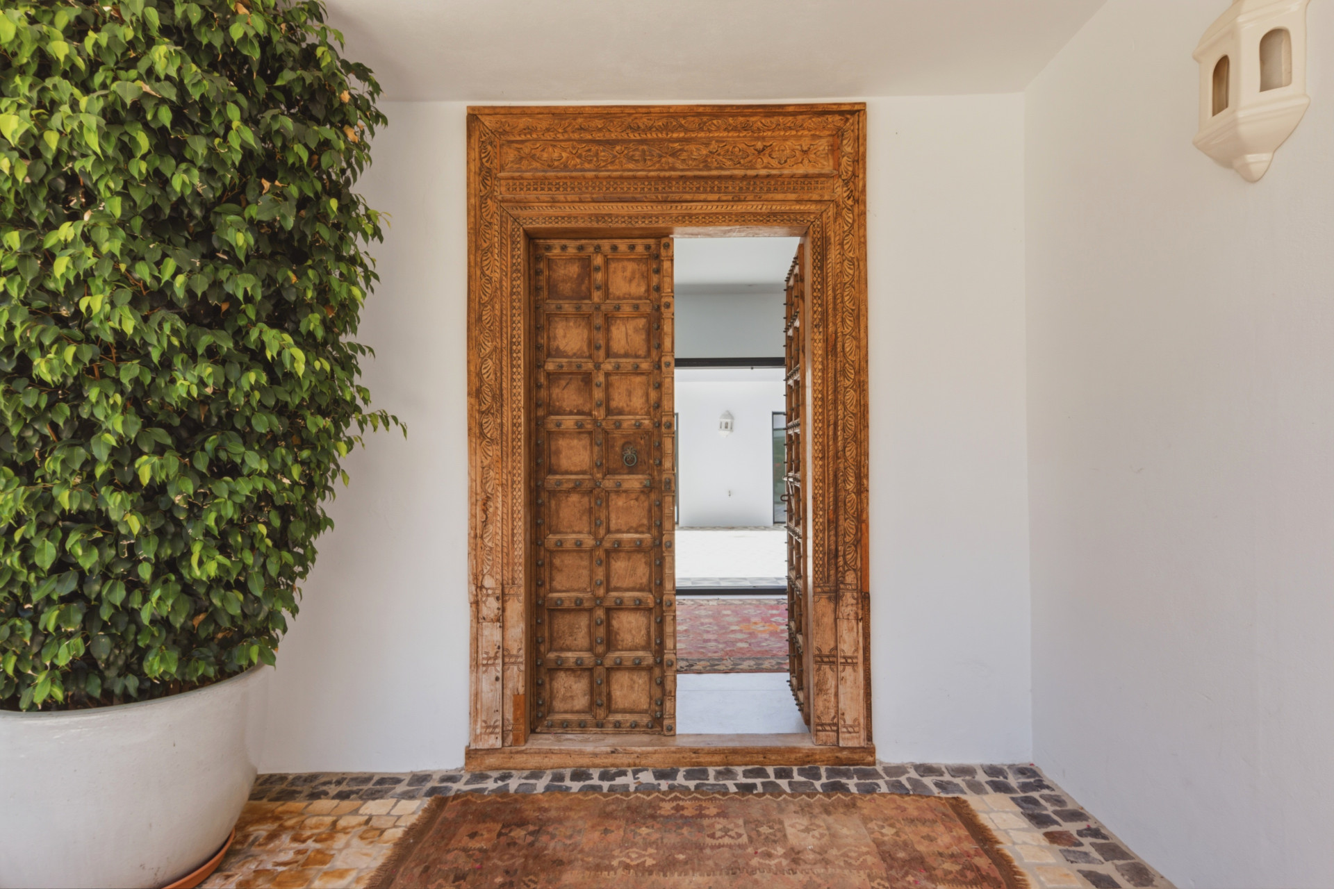 9 спални, 10 бани - Вила за продажба в La Alqueria, Estepona