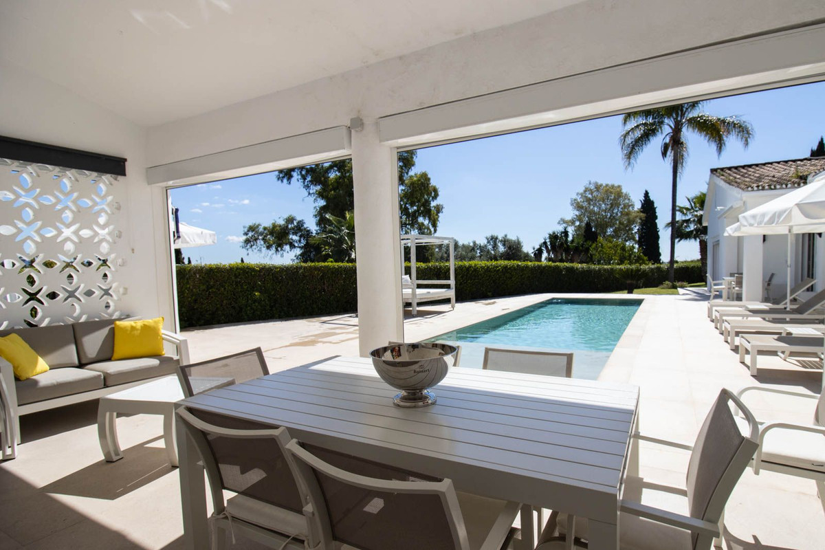 Casa de 4 Dormitorios y 3 Baños en venta en Benahavís Pueblo