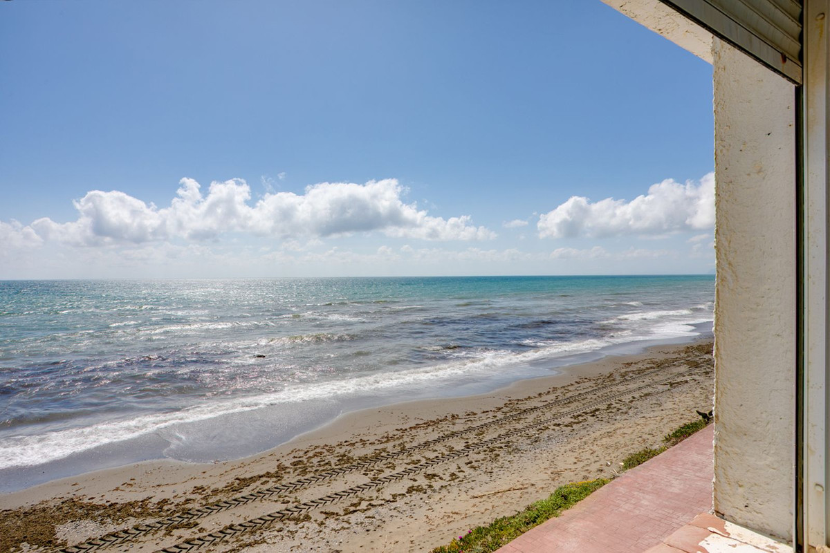 3 спални - Вила за продажба в Estepona