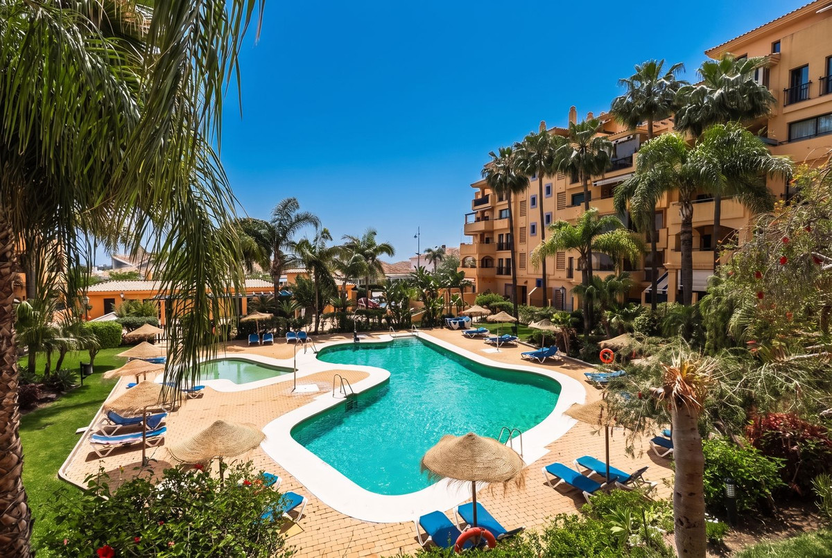 3 Bed - Apartment for Sale in San Pedro de Alcántara