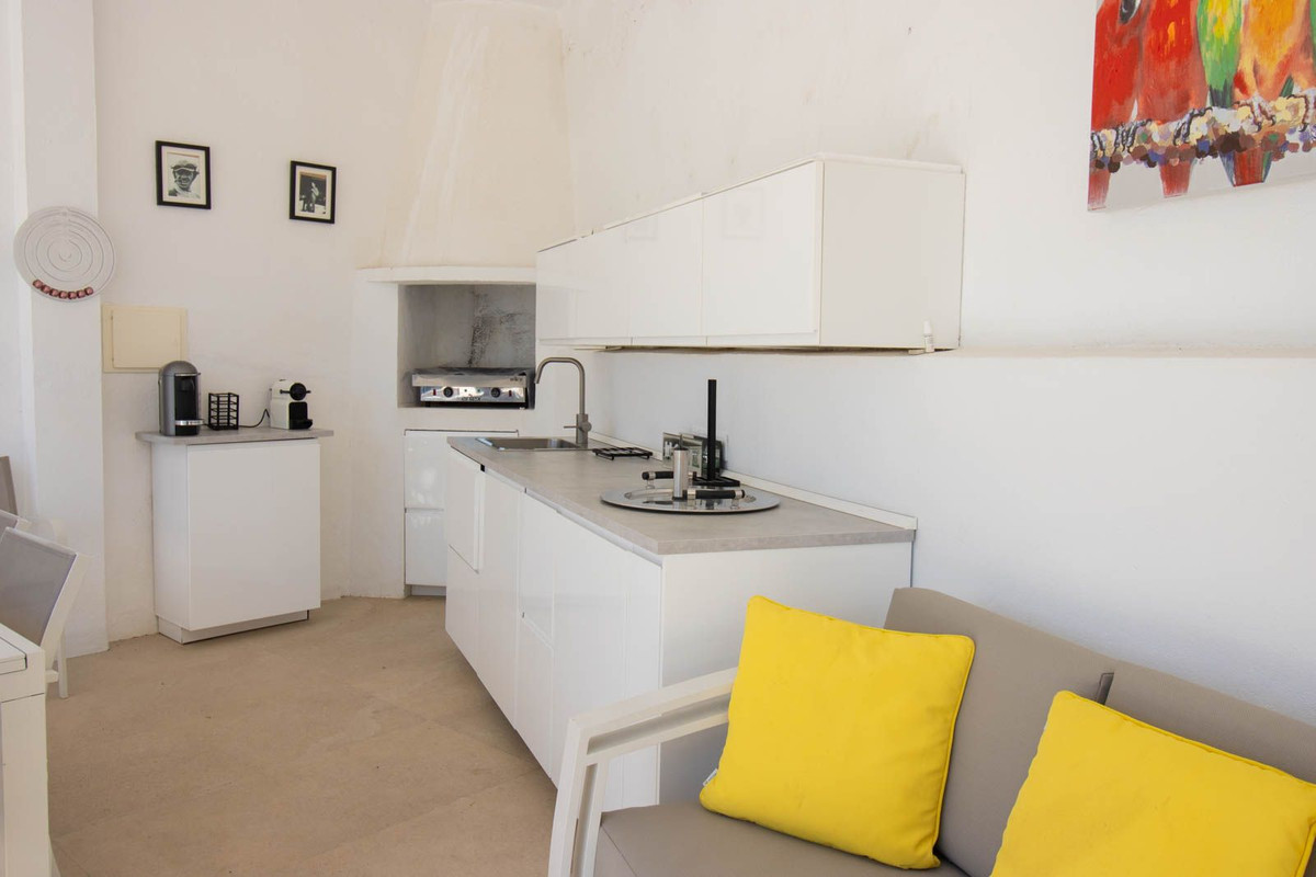 Casa de 4 Dormitorios y 3 Baños en venta en Benahavís Pueblo
