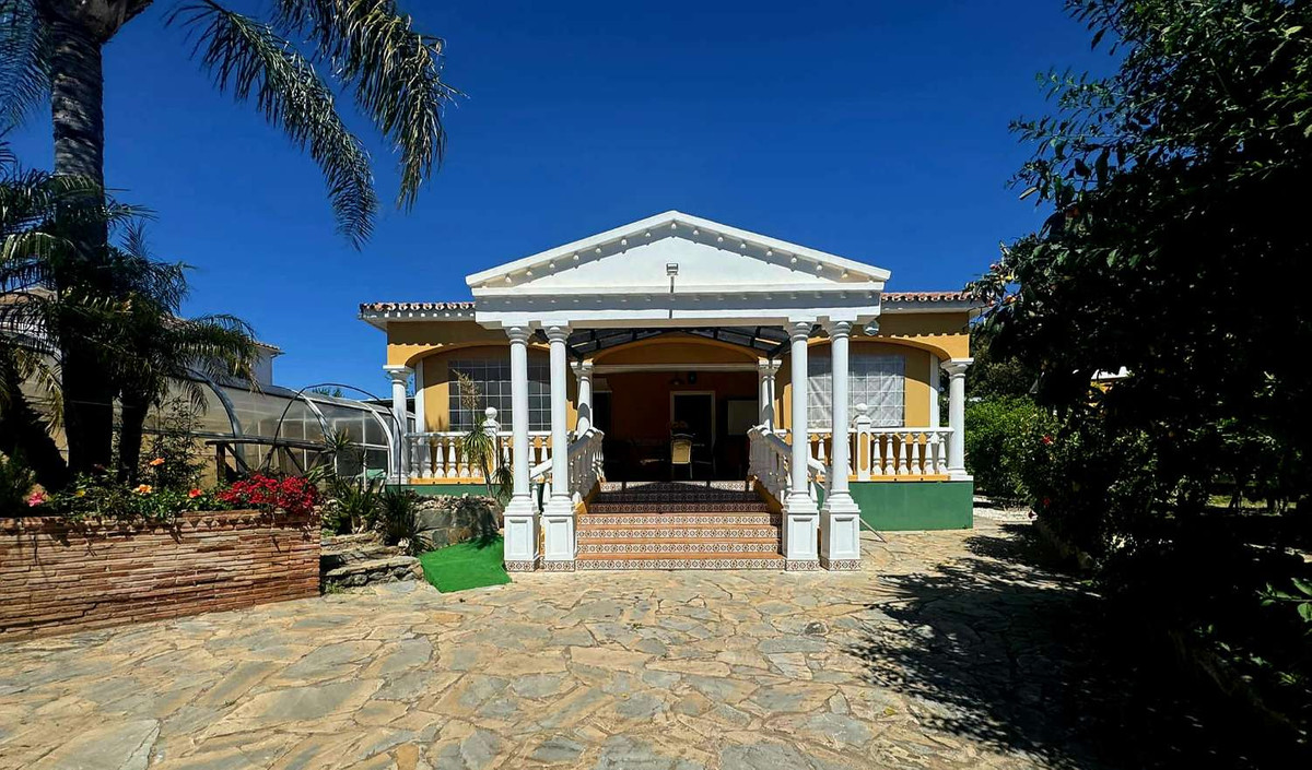 4 спални - Вила за продажба в Marbella
