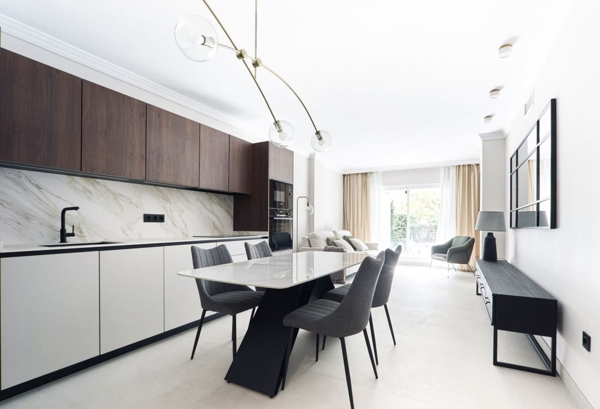 3 Bed - Apartment for Sale in San Pedro de Alcántara