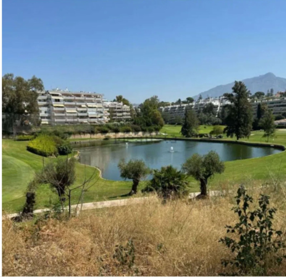 Парцел за продажба в Guadalmina Alta, San Pedro de Alcántara