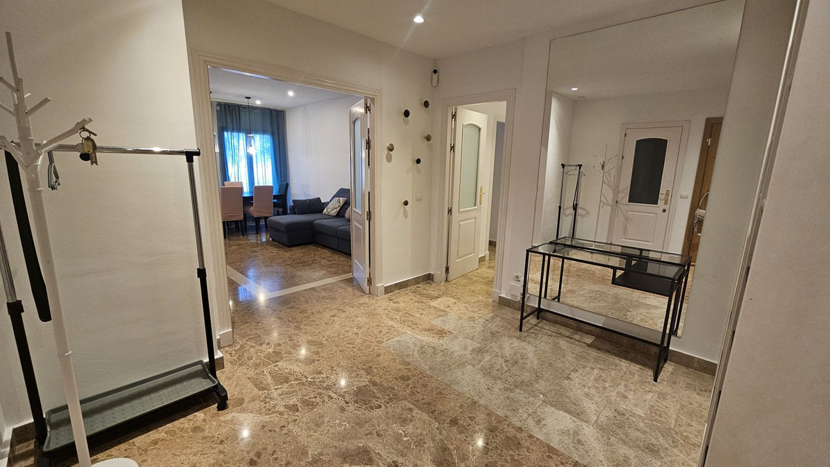 Piso de 3 Dormitorios en venta en San Pedro de Alcántara