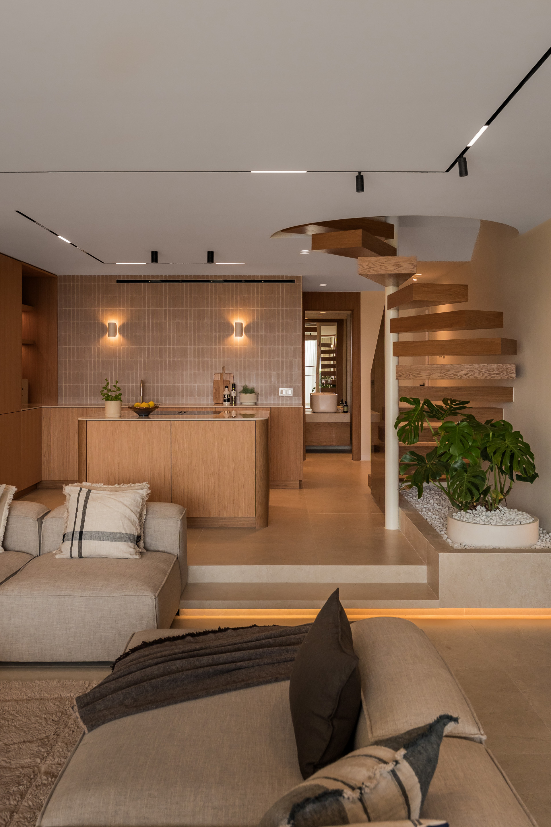 Casa Adosada de 4 Dormitorios y 3 Baños en venta en Nueva Andalucía